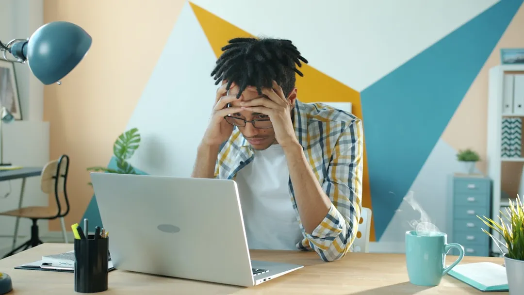 No Internet Connection? 5 Checks to Fix It | FindBroadband